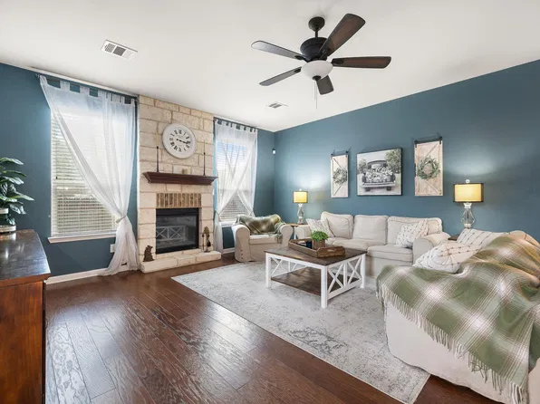 101 Lee Trevino Cv, Round Rock, TX 78664