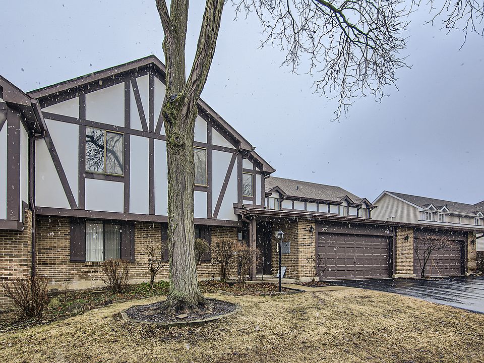 1st image of 372 Springlake Ln #C