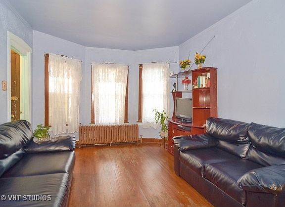 2nd image of 2118 N Leclaire Ave