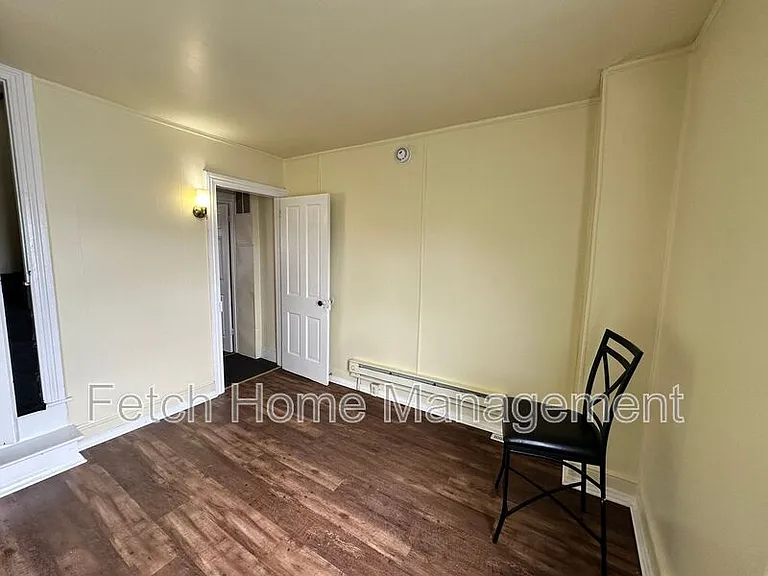 1024 Birch St — Photo 8