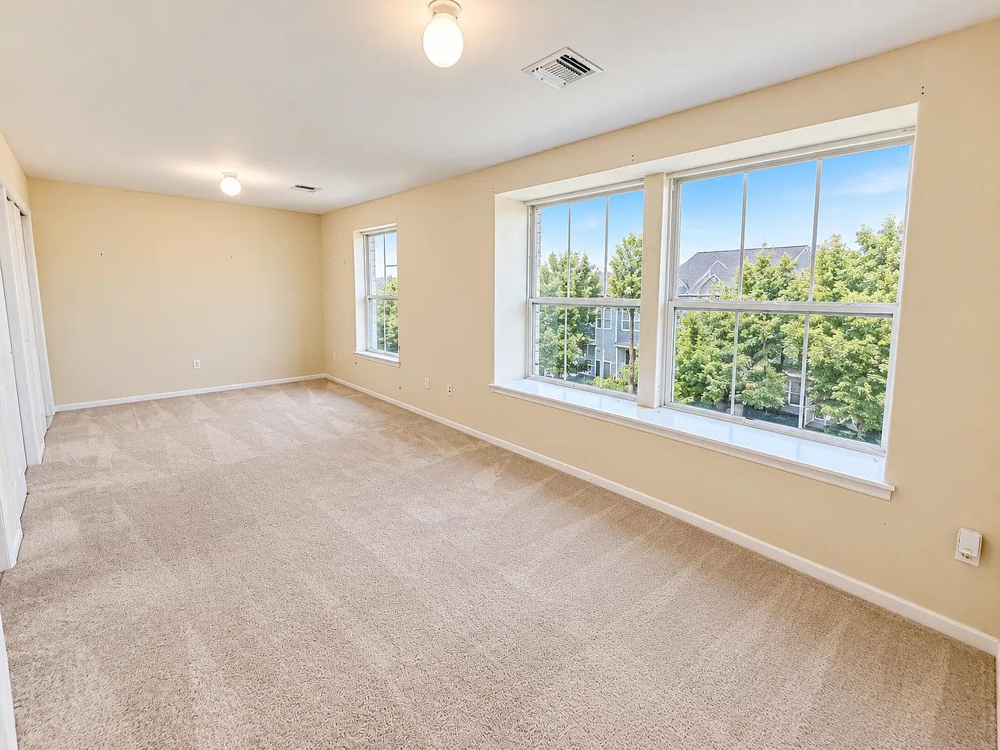 2 bed, $2,950 — Photo 4