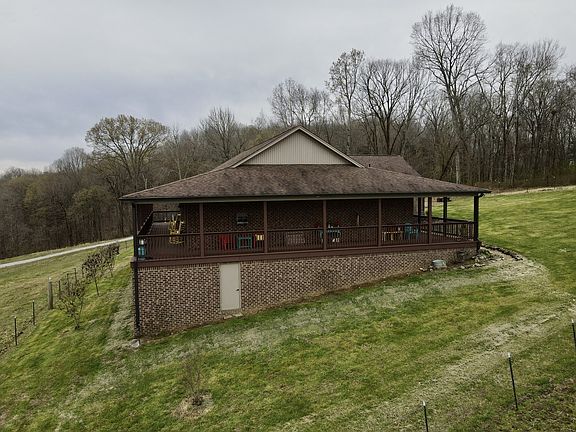 5th image of 281 Horseshoe Bend Ln