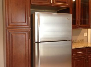 8 Larchmont Rd, Salem, MA 01970