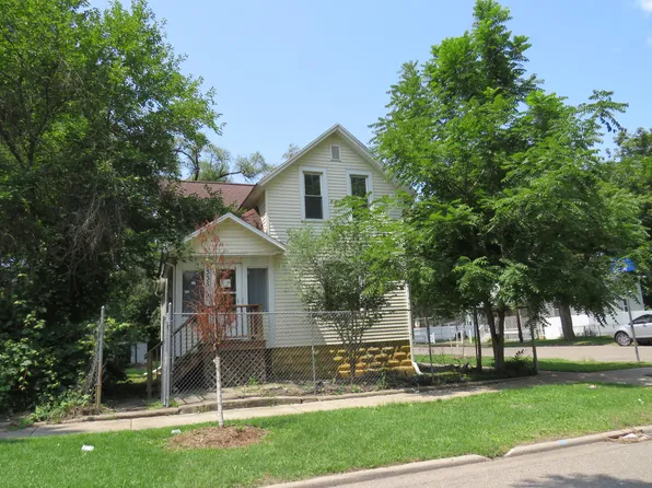1335 Princeton Ave, Kalamazoo, MI 49007