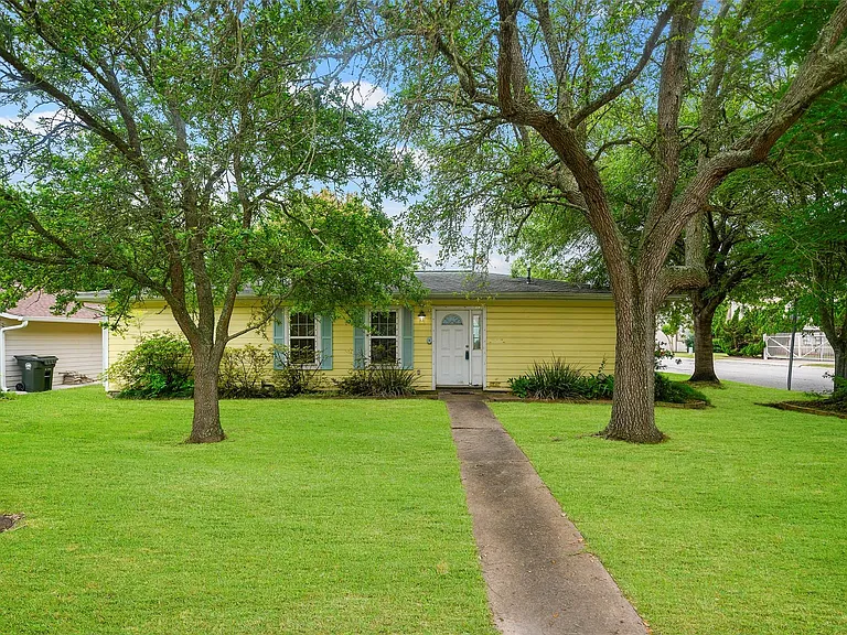 127 Marlin Ave — Photo 25
