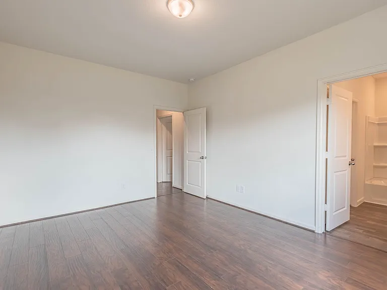 1012 Blue Beech Ln — Photo 7