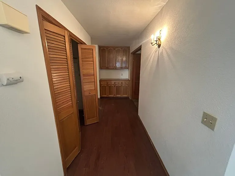 5730 W Laura Ct — Photo 24