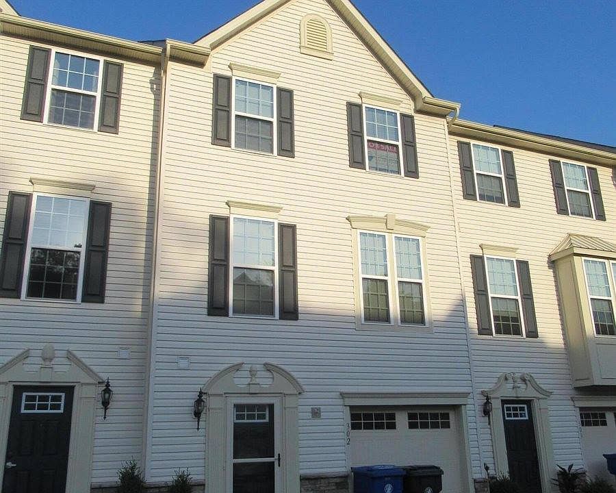 1st image of 302 Susquehanna St #1002