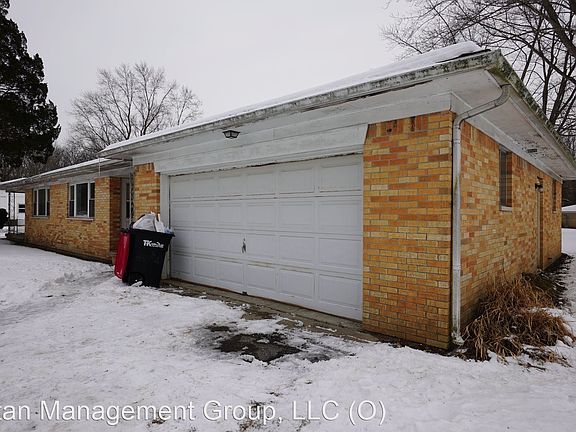 3rd image of 2573 Brookview Ln