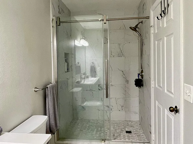 1110 Villagio Cir #102 — Photo 21