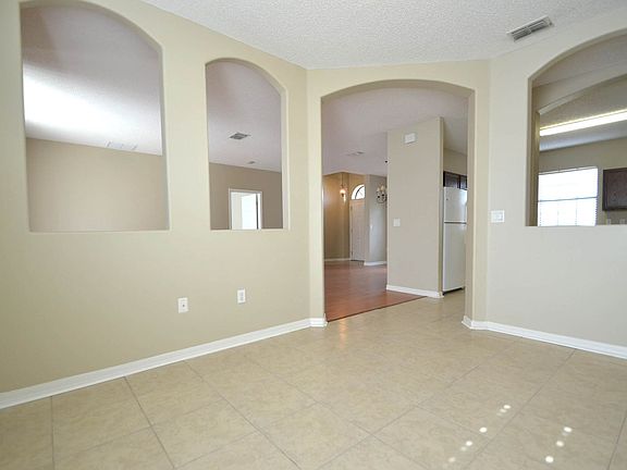 4th image of 19330 Timber Pine Ln