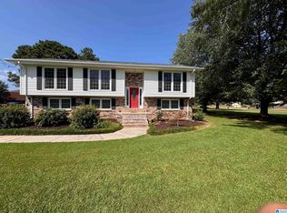 3931 Valley Bend Dr, Moody, AL 35004
