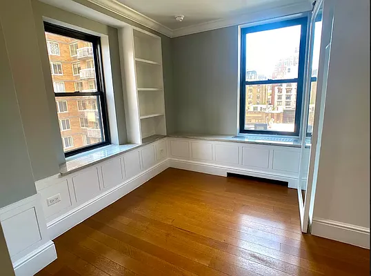 Rented by Tourma Realty LLC | media 18