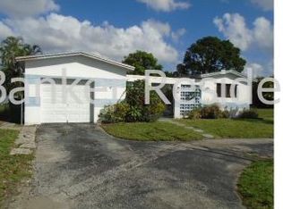 7511 Alhambra Blvd, Miramar, FL 33023