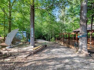 113 Deer Dr, Bracey, VA 23919