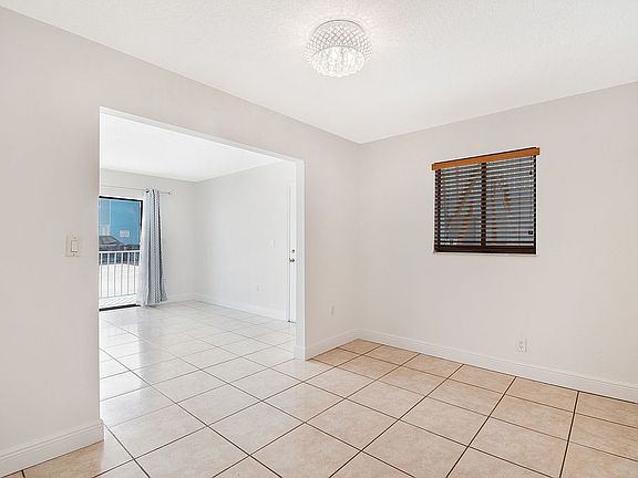 3rd image of 5712 W 26th Ave #5712