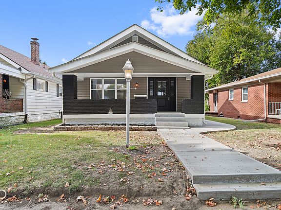 3rd image of 2648 Applegate St