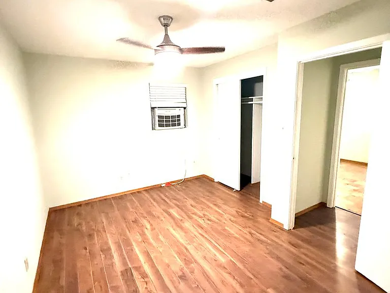 5190 Greensboro Dr — Photo 10