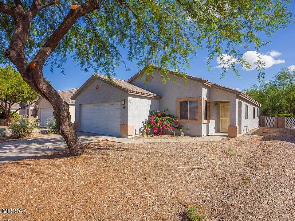 2385 W Monet Way