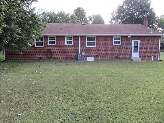 5th image of 8013 Vaughan Dr