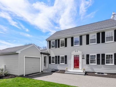 16 Rustlewood Rd, Milton, MA, 02186