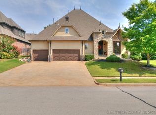 11259 S 72nd Ct E, Bixby, OK 74008