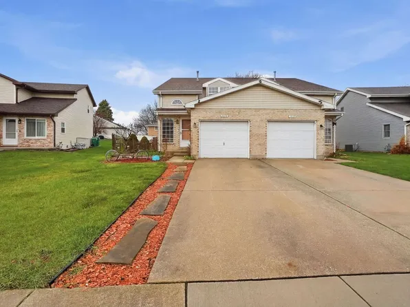 1423 Peachtree Ln, Lockport, IL 60441
