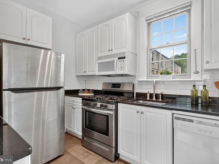 3026 Wisconsin Ave NW #102 — Photo 10