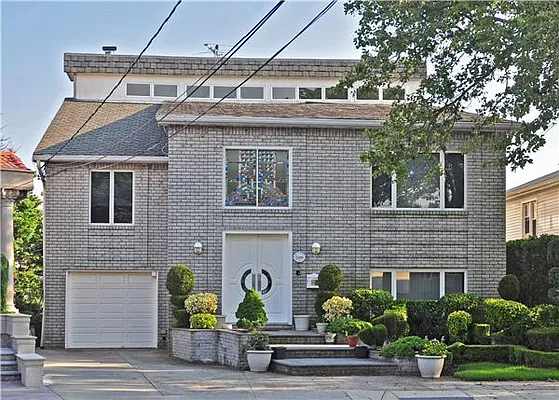Sold by Keller Williams Realty Empire | media 1