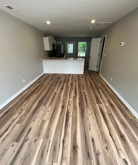 106 Alexander Ln #B — Photo 4