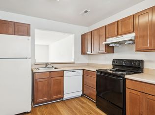 Broadwater Townhomes, Chester, VA 23831