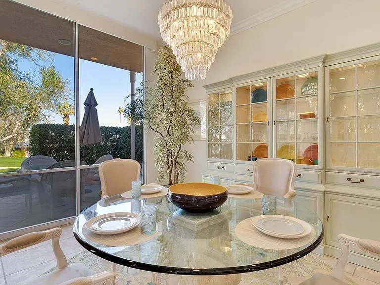 47126 El Menara Cir — Photo 11
