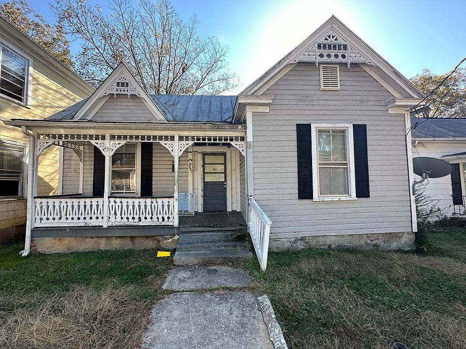 1st image of 1009 Paxton St