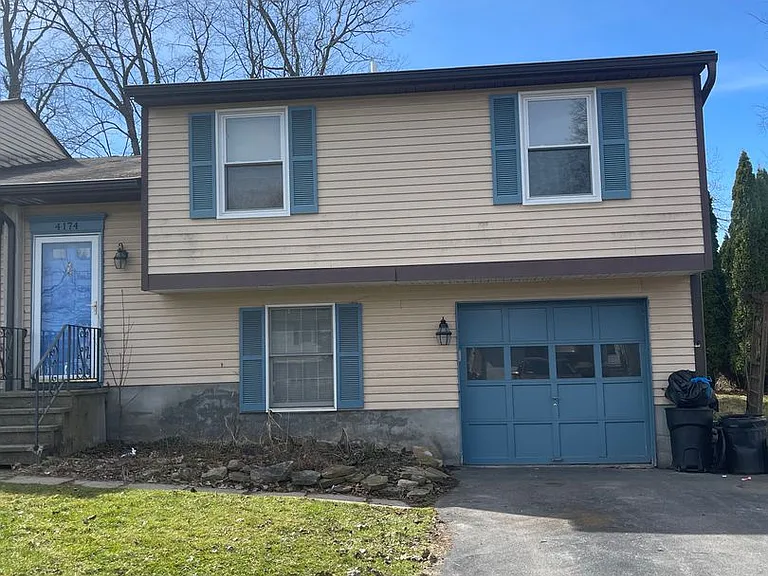 4174 Tommys Trl — Photo 1