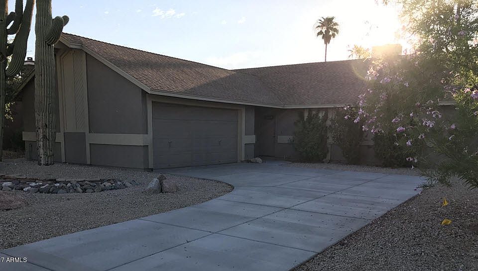 1st image of 6563 N 73rd Ave