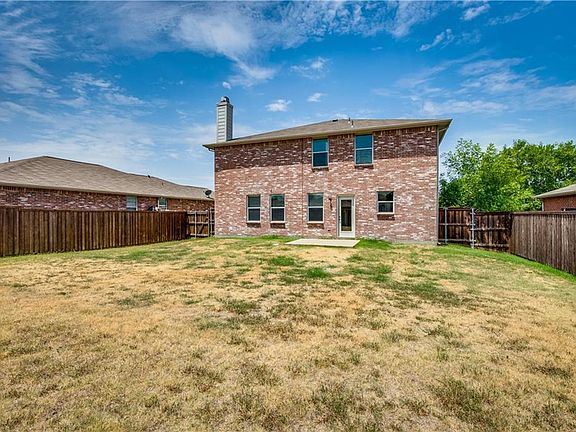 4th image of 2613 Shorecrest Dr
