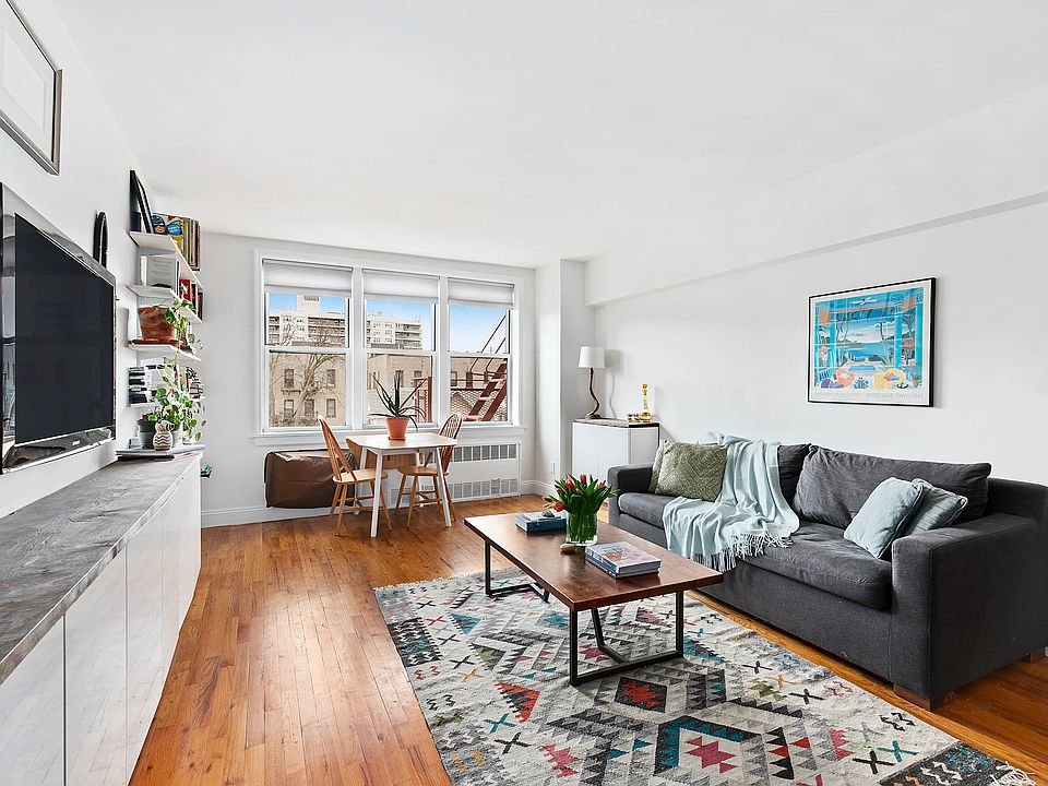 1st image of 495 E 7th St APT 5K