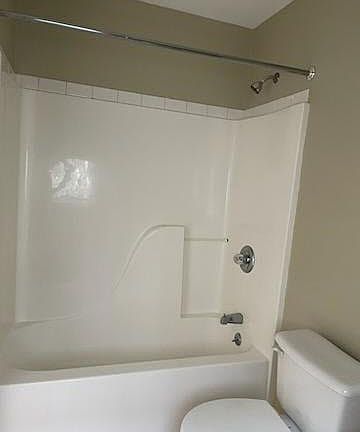 5th image of 18A Montgomery St #A