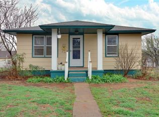 202 N 13th St, Guthrie, OK 73044