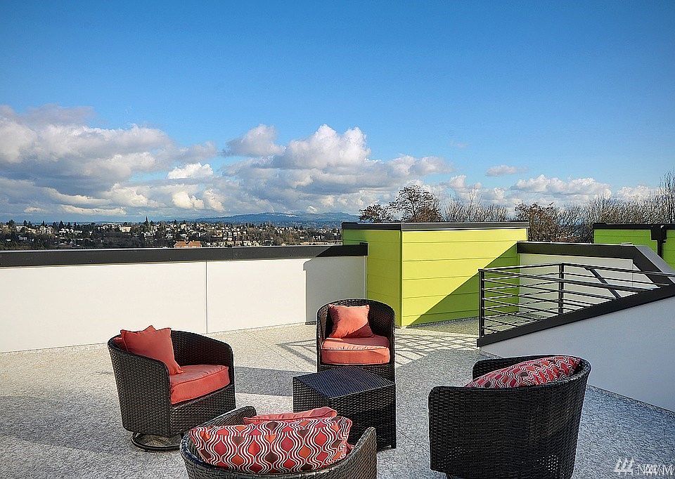 Summer entertaining will be a delight on the roof top deck.