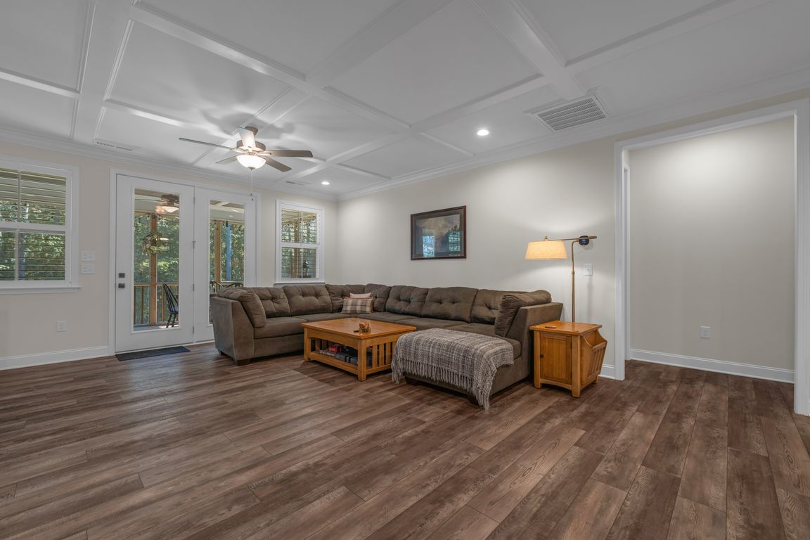 next background image