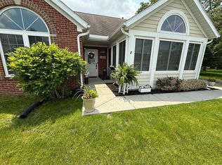 663 Hampton Woods Dr, Marion, OH 43302