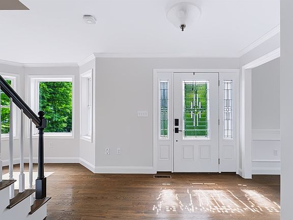 3rd image of 77 Boston St