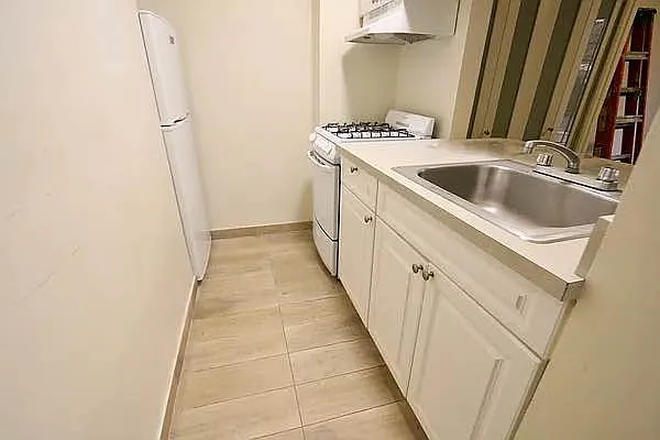 Rented by Heller Organization | media 20