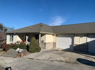 451 Elm St, Phoenix, OR 97535