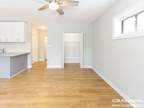 5th image of 4601 N Winchester Ave #2W