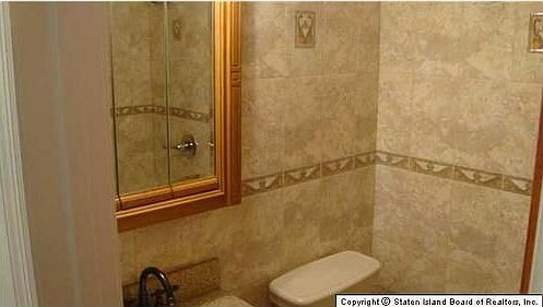 5th image of 273C Jewett Ave #C