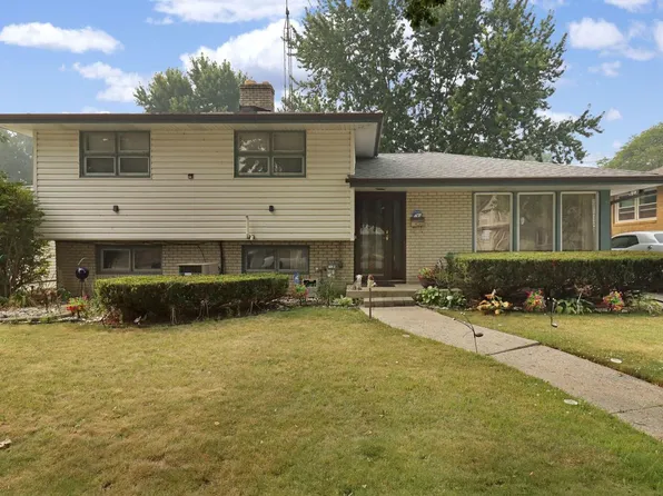 629 North STREET, Racine, WI 53402