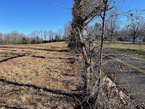 5th image of N Tomahawk Rd