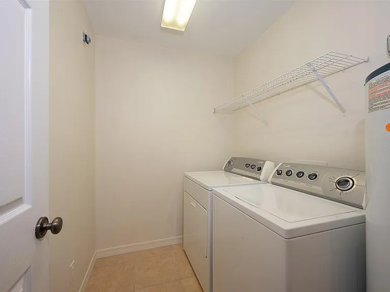 8860 White Sage Loop — Photo 15